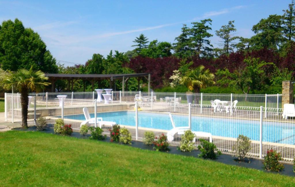 Le Fief Des Cordeliers Bed and Breakfast Montjean-sur-Loire Δωμάτιο φωτογραφία